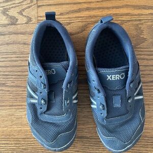 Xero Prio Women’s Minimalist Shoes Size 5 Running Walking Barefoot Navy Blue